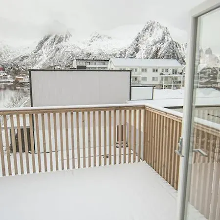 Koselig Toppleilighet Med Fantastisk Utsikt Svolvær Buitenkant foto